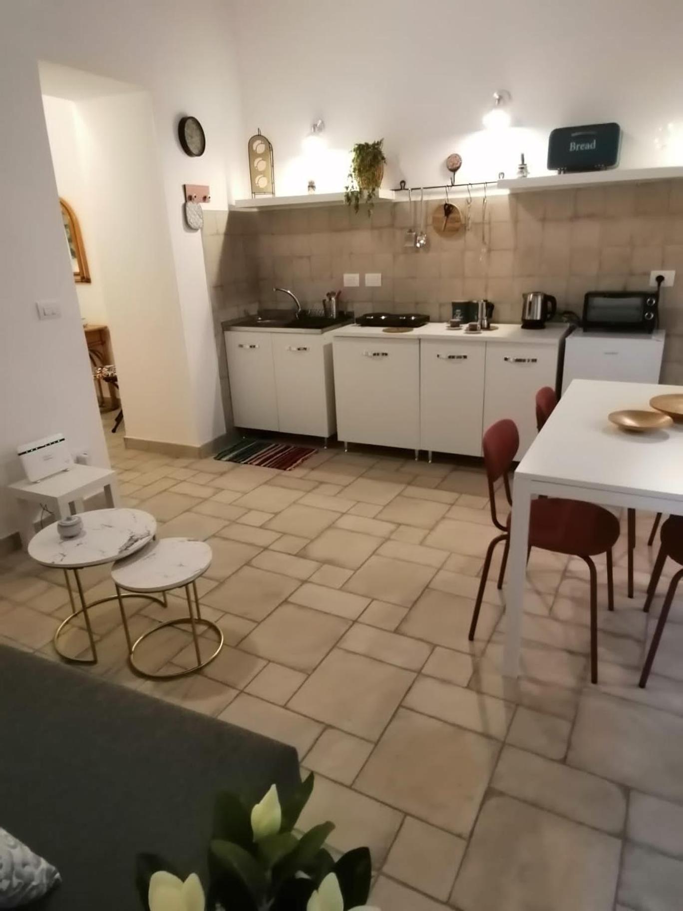 Il Vicoletto Sul Castello Apartman Nápoly Kültér fotó