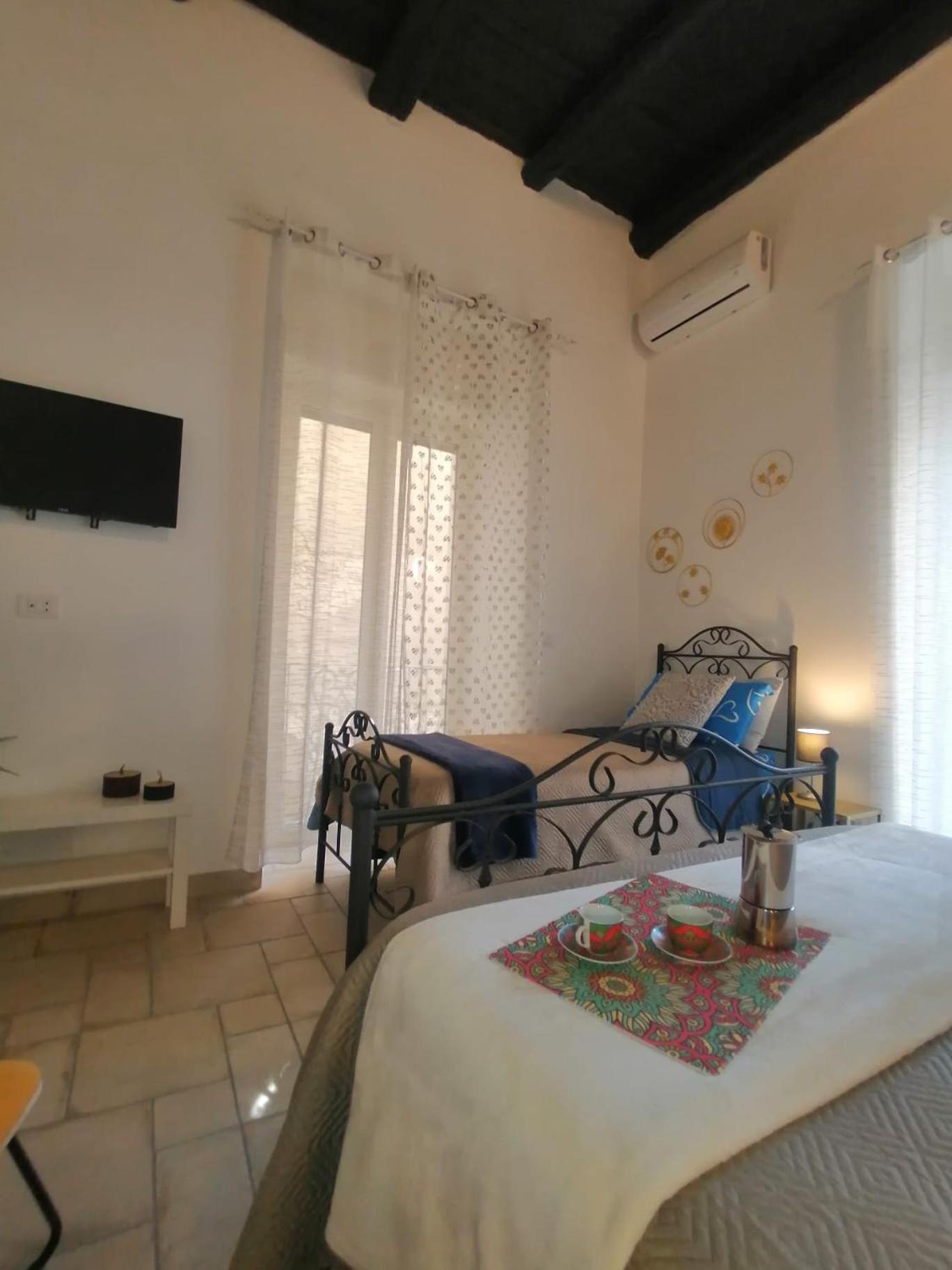 Il Vicoletto Sul Castello Apartman Nápoly Kültér fotó